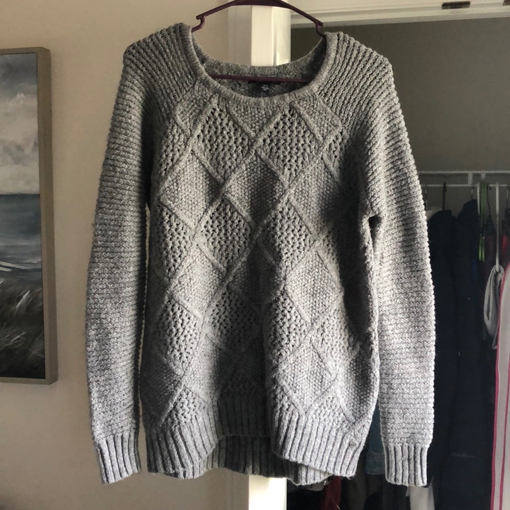 Grey sweater